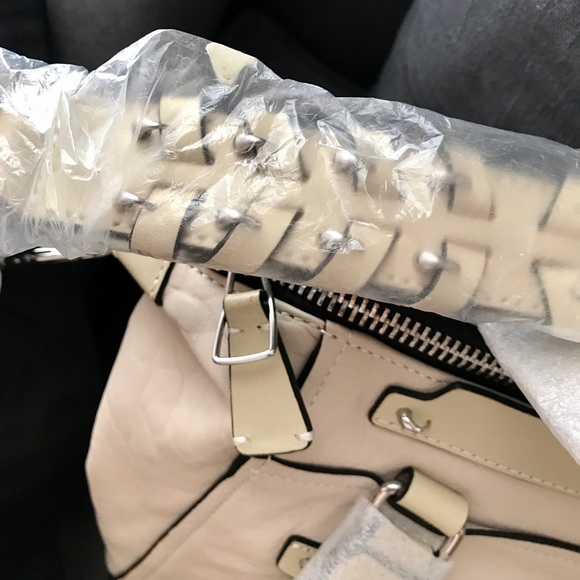 Olivia Harris Tribeca Satchel - Picture 6 of 10